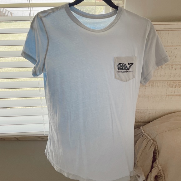 baby blue vineyard vines tee - Picture 1 of 2